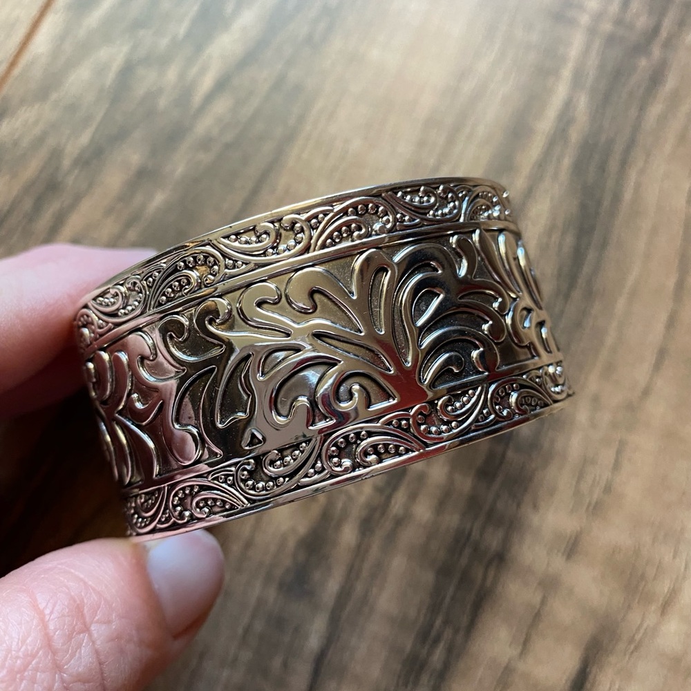 Premier Designs Silver Cuff Bracelet